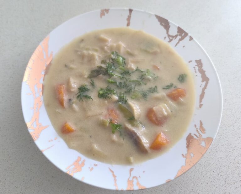 Fiskesuppe: Norwegian Fish Soup (Gluten-Free & Shellfish-Free)