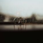 How Financial Stress Impacts Parenting Decisions During Divorce