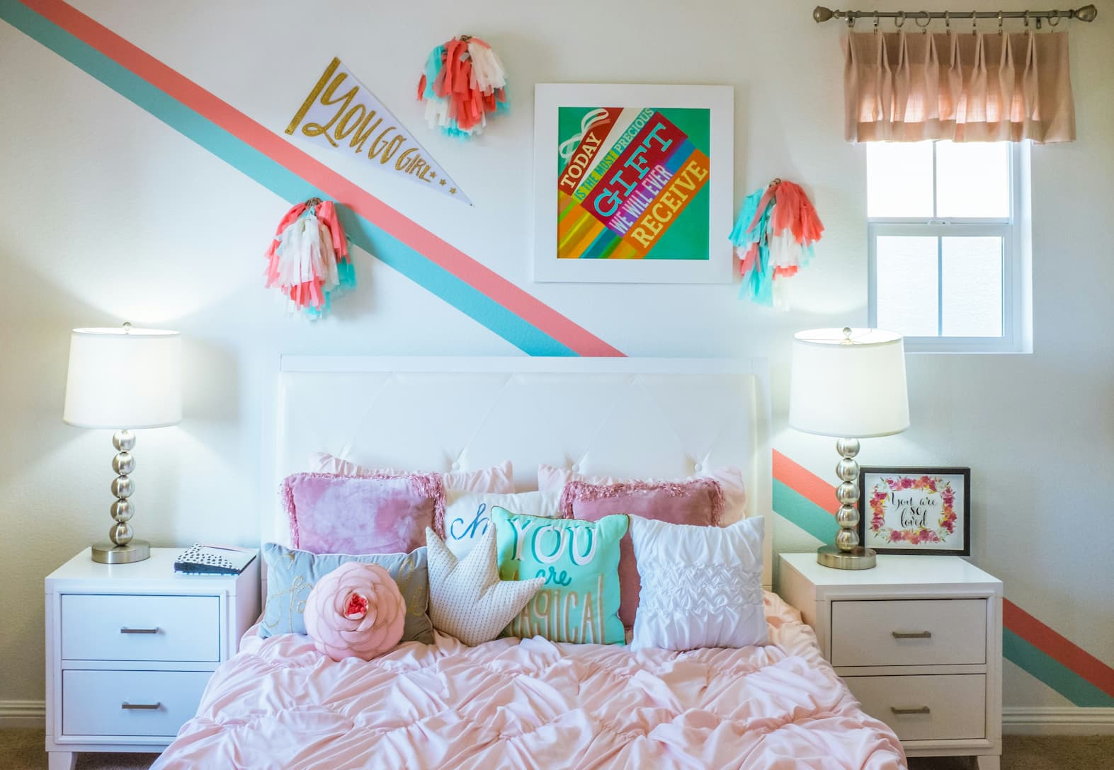 Kids' Room Ideas That Grow With Them - Penniless Parenting
